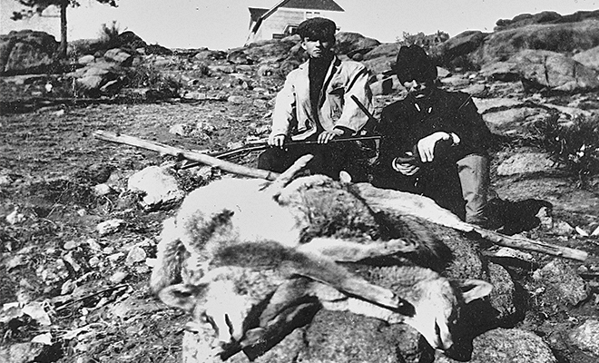 New Year's Day, 1909 - coyote hunters. Photo: Museum of New Mexico, Neg. No. 1923. (Making Tracks: A Century of Wildlife Management. New Mexico Wildlife magazine. (A history of the New Mexico Department of Game and Fish, NMDGF).
