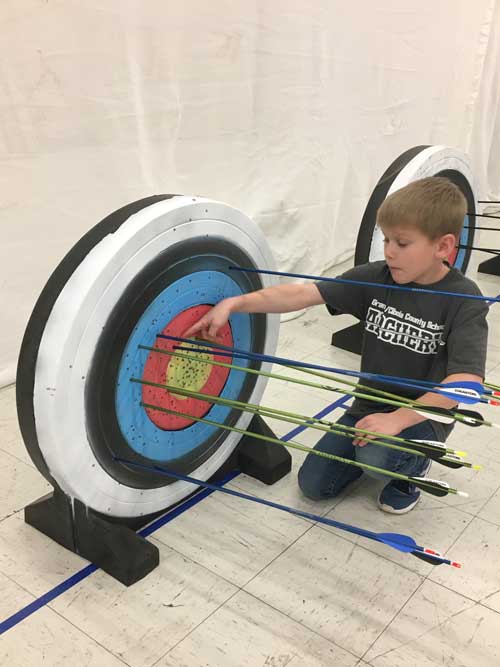 Programa Nacional de Tiro con Arco en las Escuelas - New Mexico Wildlife  magazine